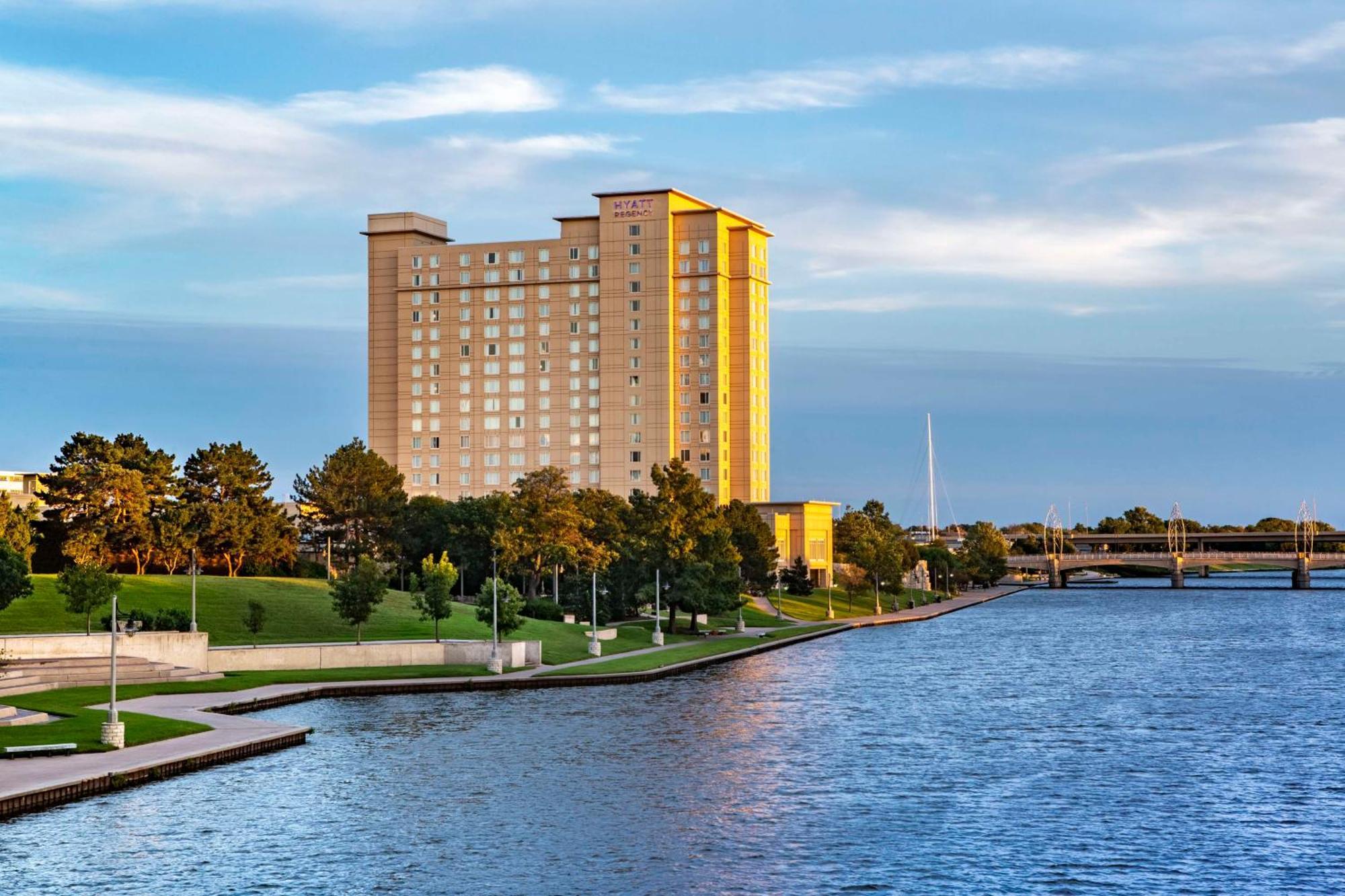 Hotel Hyatt Regency Wichita Esterno foto